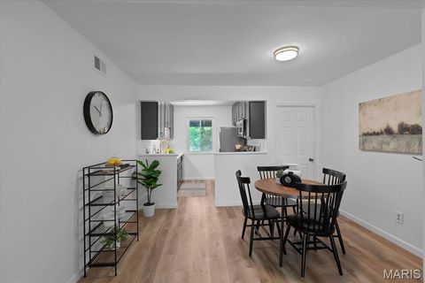 Tiny photo for 1733 Gascony Parc Drive #1733, Lake Saint Louis, MO 63367 (MLS # 26017935)