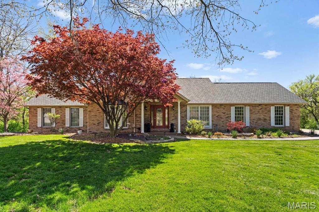 Edwardsville, Illinois 62025, United States, 6 Bedrooms Bedrooms, ,4 BathroomsBathrooms,Residential,Active,147803