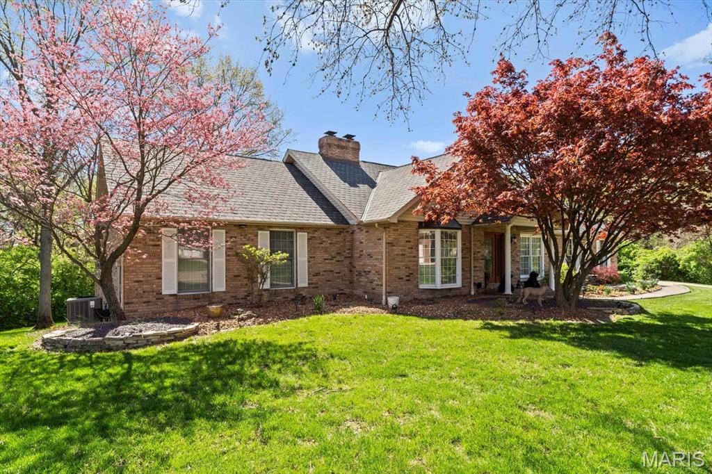 Edwardsville, Illinois 62025, United States, 6 Bedrooms Bedrooms, ,4 BathroomsBathrooms,Residential,Active,147803