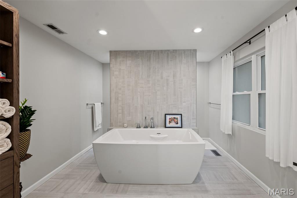 Moos Heights - Residential