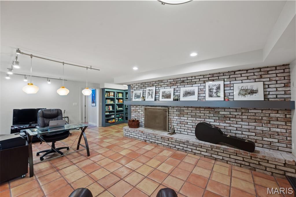 Moos Heights - Residential