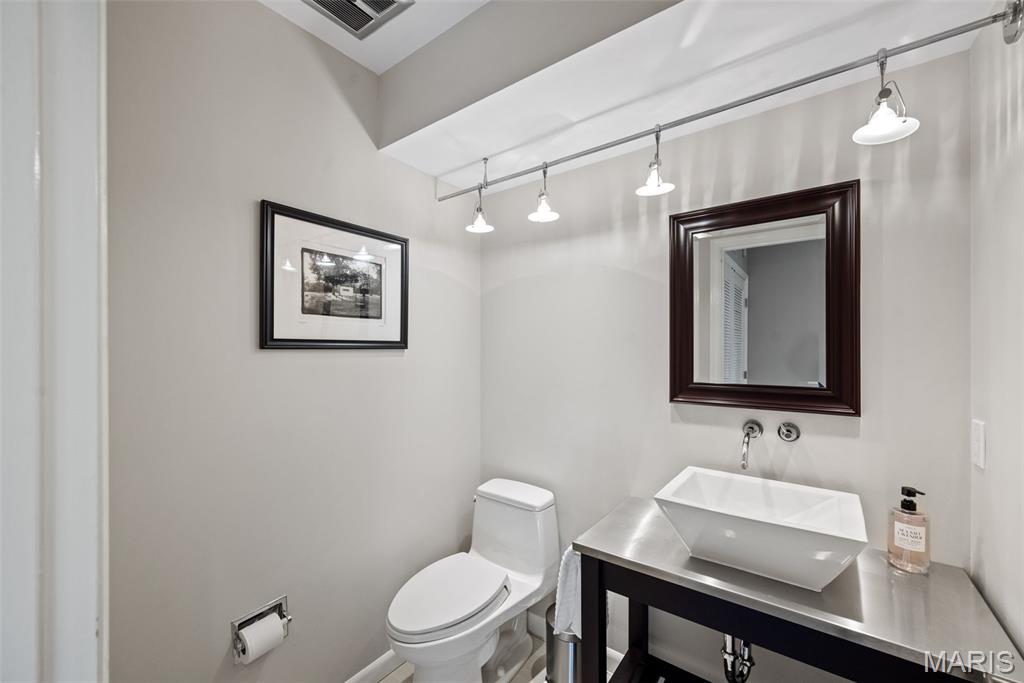 Moos Heights - Residential