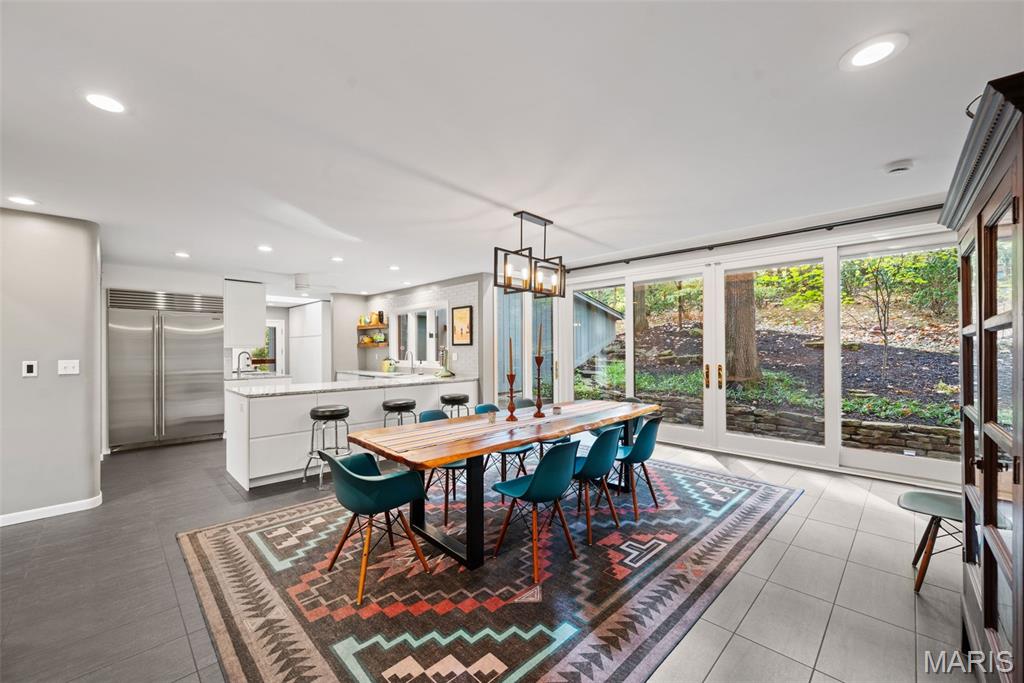 Moos Heights - Residential