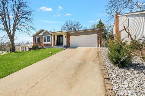 Tiny photo for 5607 Dantonaire Place, St Louis, MO 63128 (MLS # 26019205)