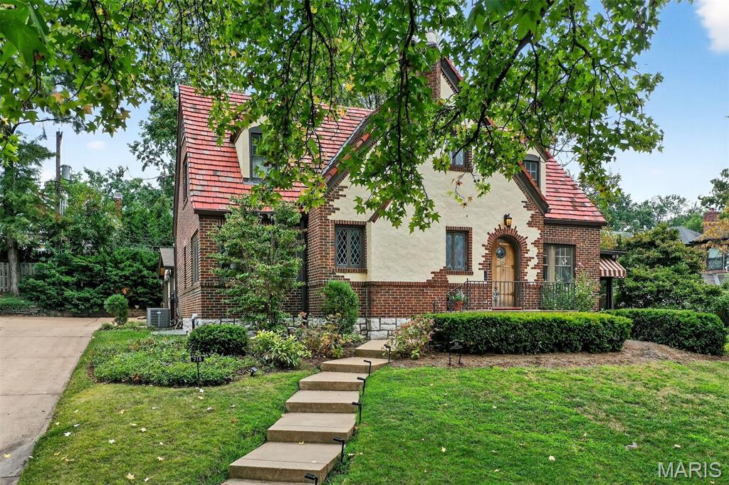 718 Audubon Drive