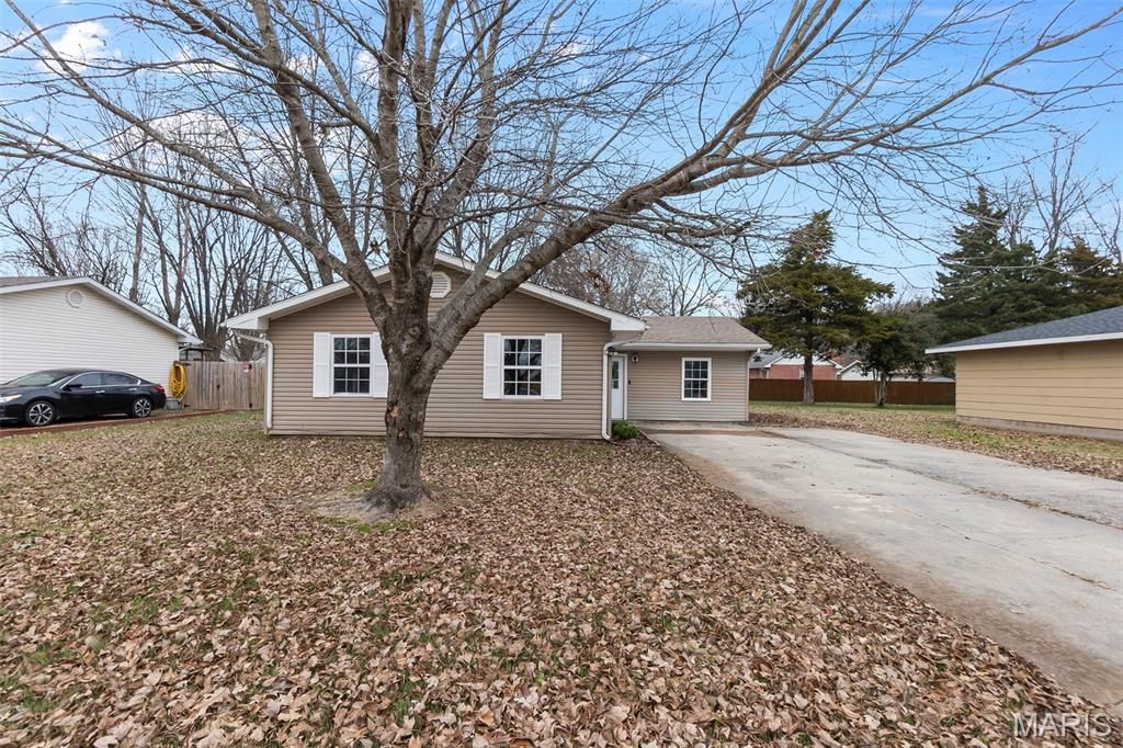 Photo of 408 Bell Lane, Oran, MO 63771 (MLS # 25079930)