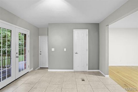 Tiny photo for 120 Briarcliff Drive, St Charles, MO 63301 (MLS # 26031262)