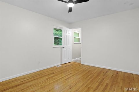 Tiny photo for 120 Briarcliff Drive, St Charles, MO 63301 (MLS # 26031262)