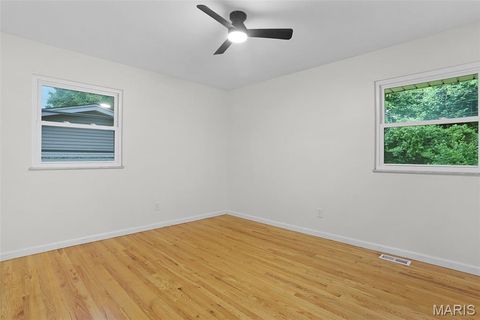Tiny photo for 120 Briarcliff Drive, St Charles, MO 63301 (MLS # 26031262)