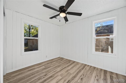 Tiny photo for 370 Oak Street, Lebanon, MO 65536 (MLS # 26069015)
