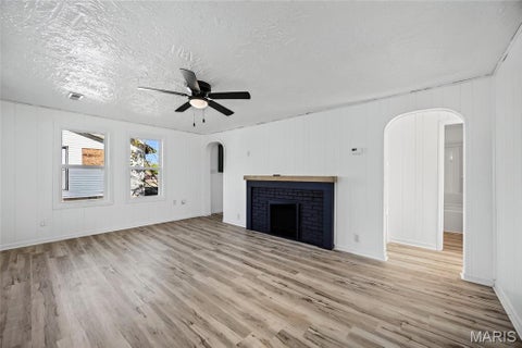 Tiny photo for 370 Oak Street, Lebanon, MO 65536 (MLS # 26069015)
