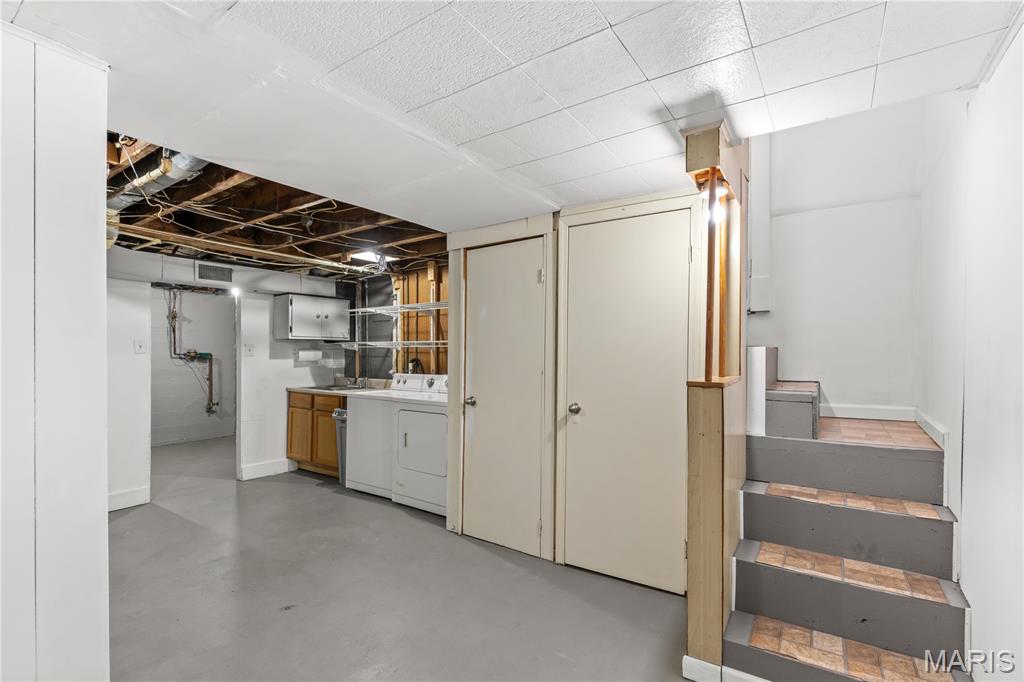 County Hills - Residential