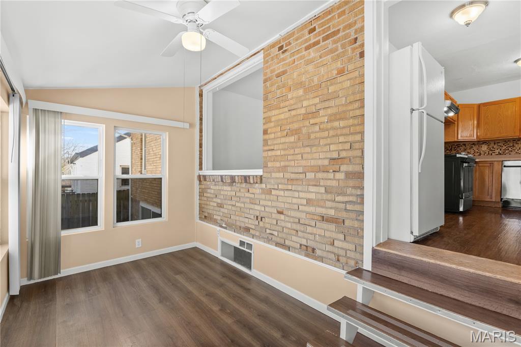 County Hills - Residential