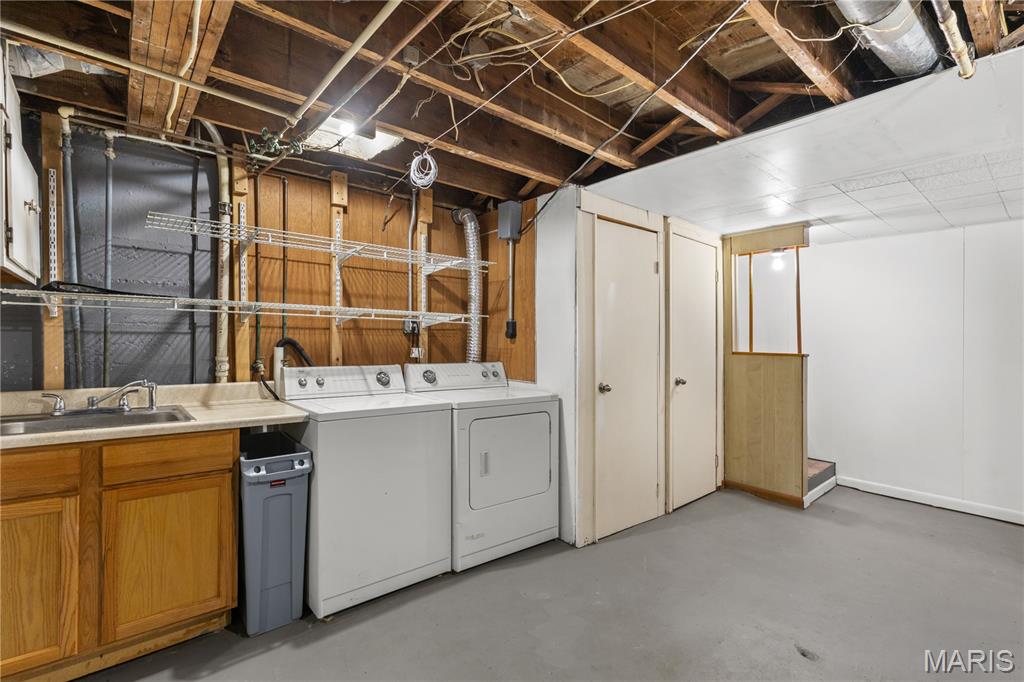 County Hills - Residential