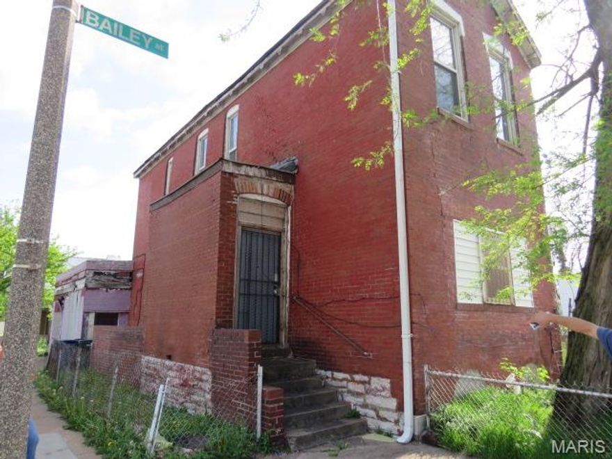 Ever thought of buying a home you can run a business in also? This 3 bedroom home has a store front attached. There are 4 lots attached to this. Nice large yard. Sold as is.