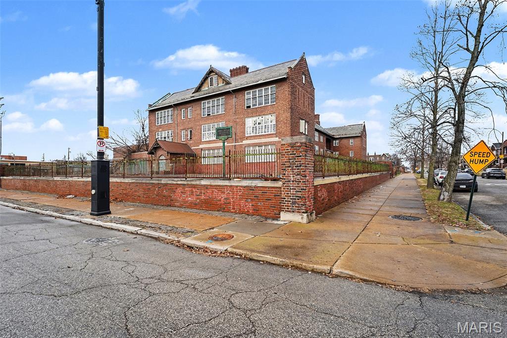 4908 Cote Brilliante Avenue