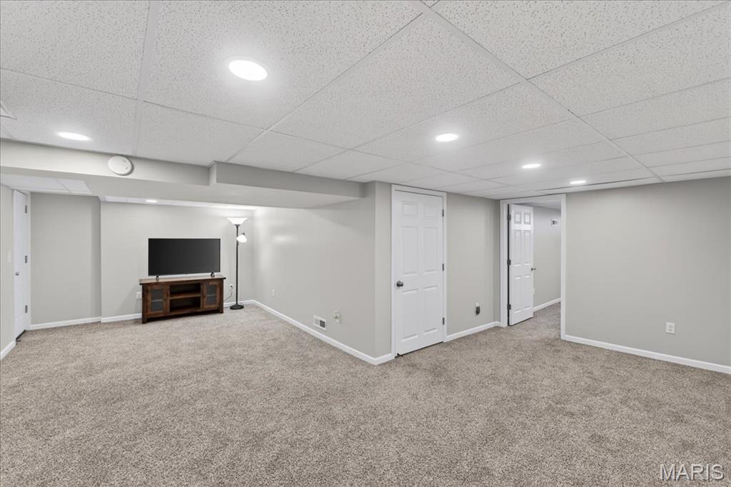 Saxon Manor - Residential