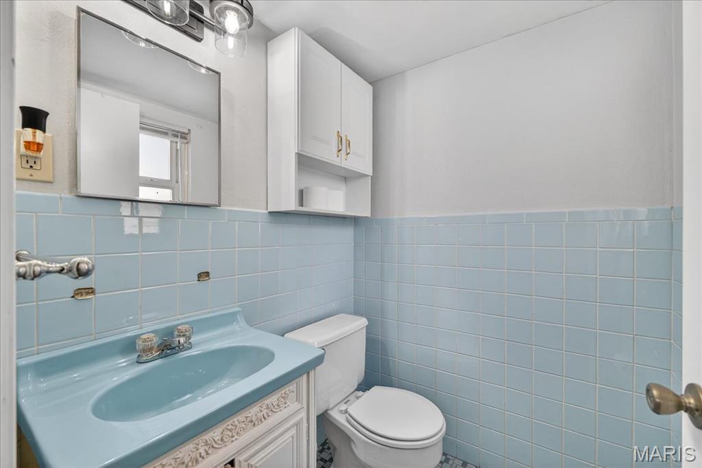 Saxon Manor - Residential