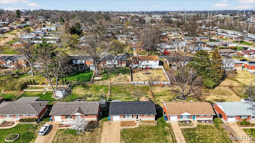 Saxon Manor - Residential