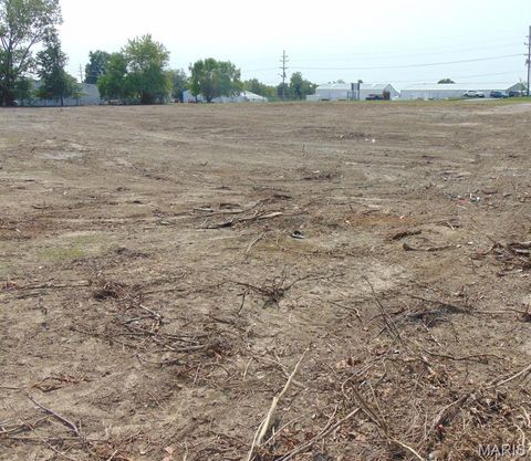 Tiny photo for 656 S Lincoln, Troy, MO 63379 (MLS # 20087370)