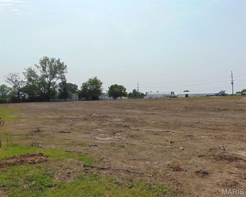 Tiny photo for 656 S Lincoln, Troy, MO 63379 (MLS # 20087370)