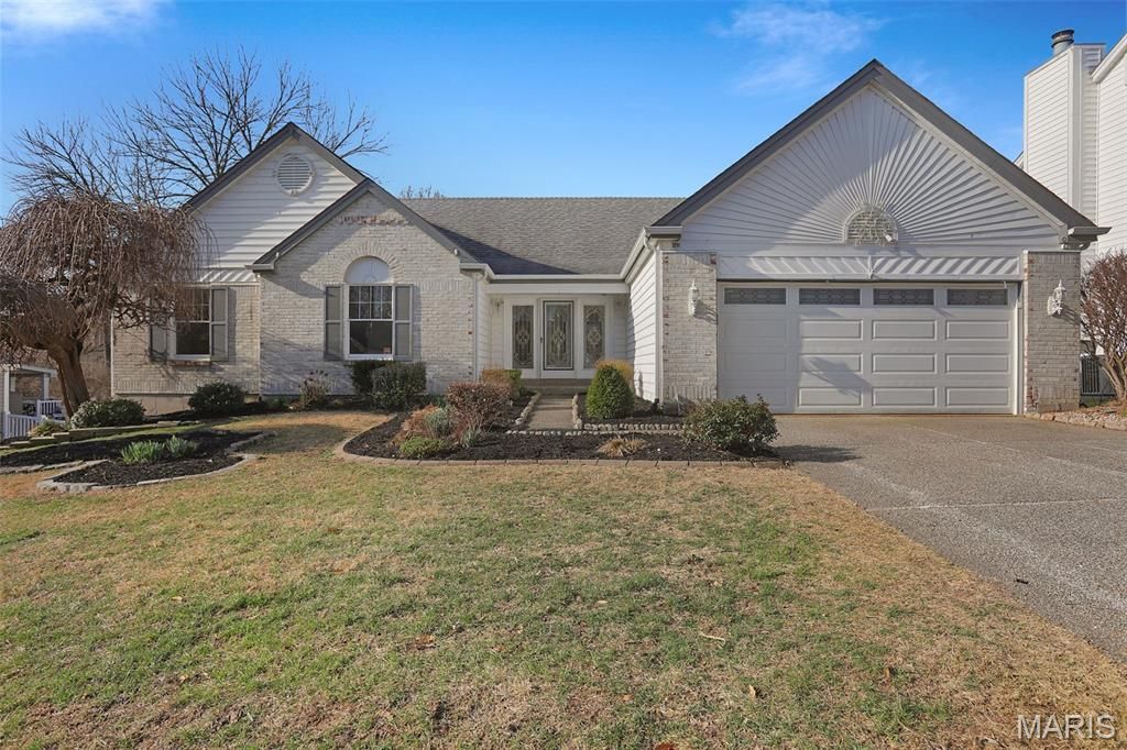 Photo of 2060 Lost Meadow Drive, St Charles, MO 63303 (MLS # 26014038)