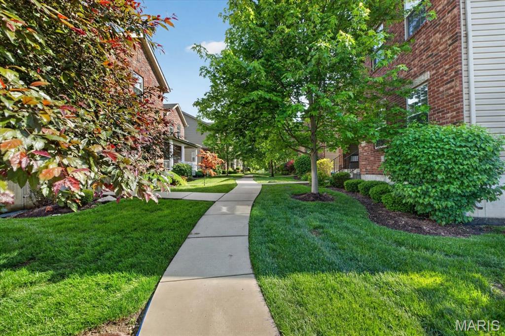 Manors At Grants View - Residential
