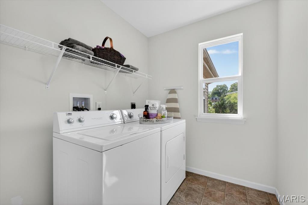 Manors At Grants View - Residential