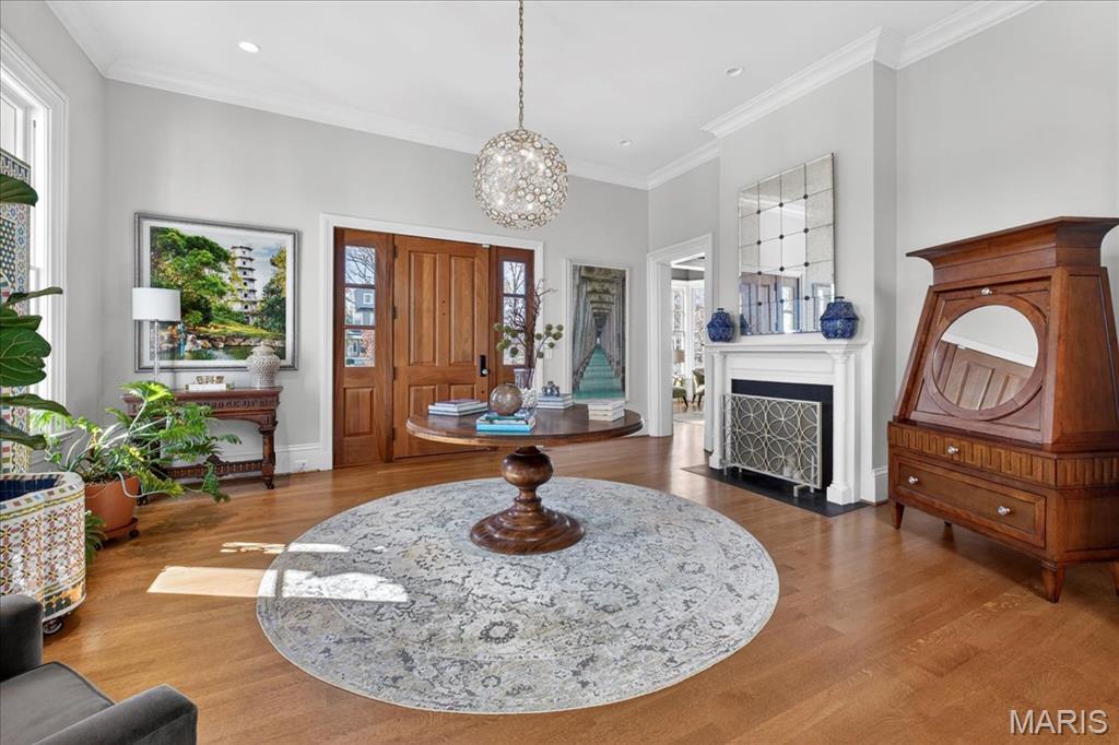 306 E Jefferson/301 E Argonne 1 - Residential