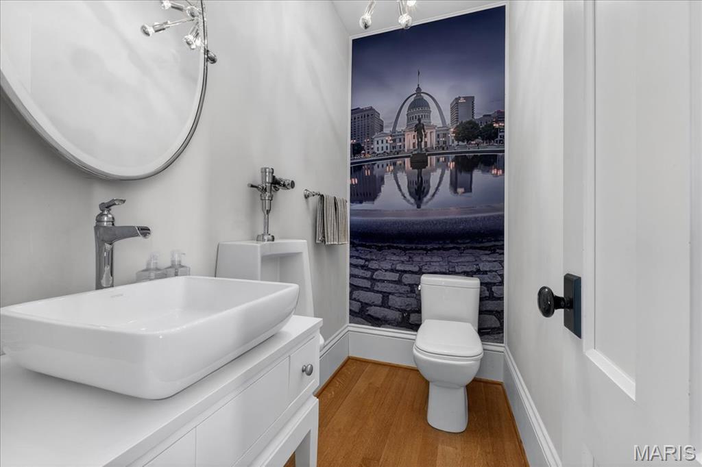 306 E Jefferson/301 E Argonne 1 - Residential