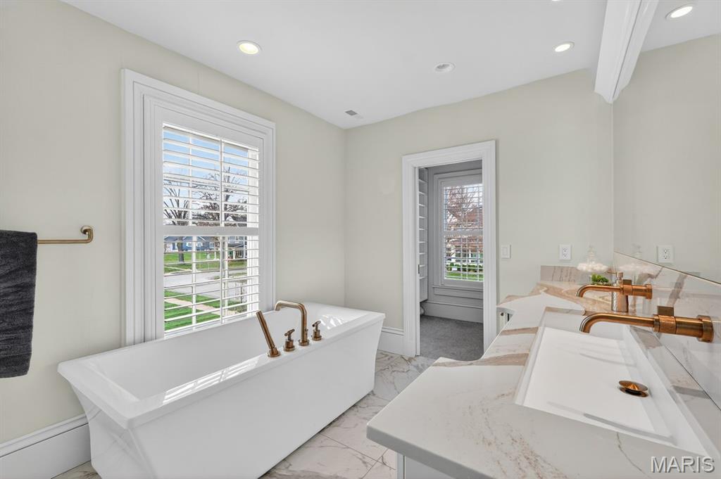 306 E Jefferson/301 E Argonne 1 - Residential