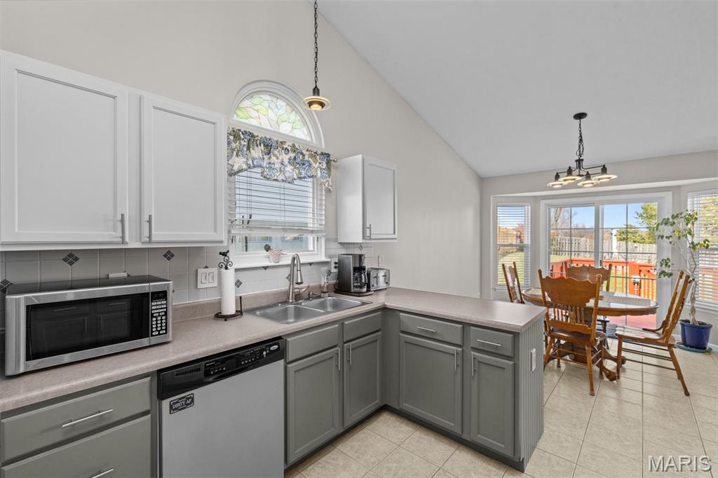 Bridlecrest 02 - Residential