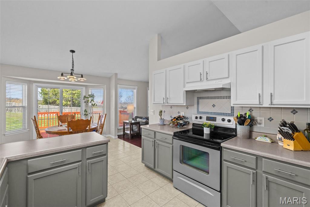 Bridlecrest 02 - Residential