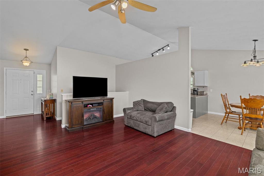 Bridlecrest 02 - Residential