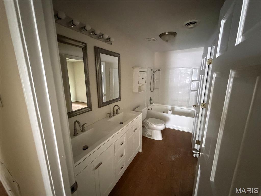 Wood Crest #2 - Residential