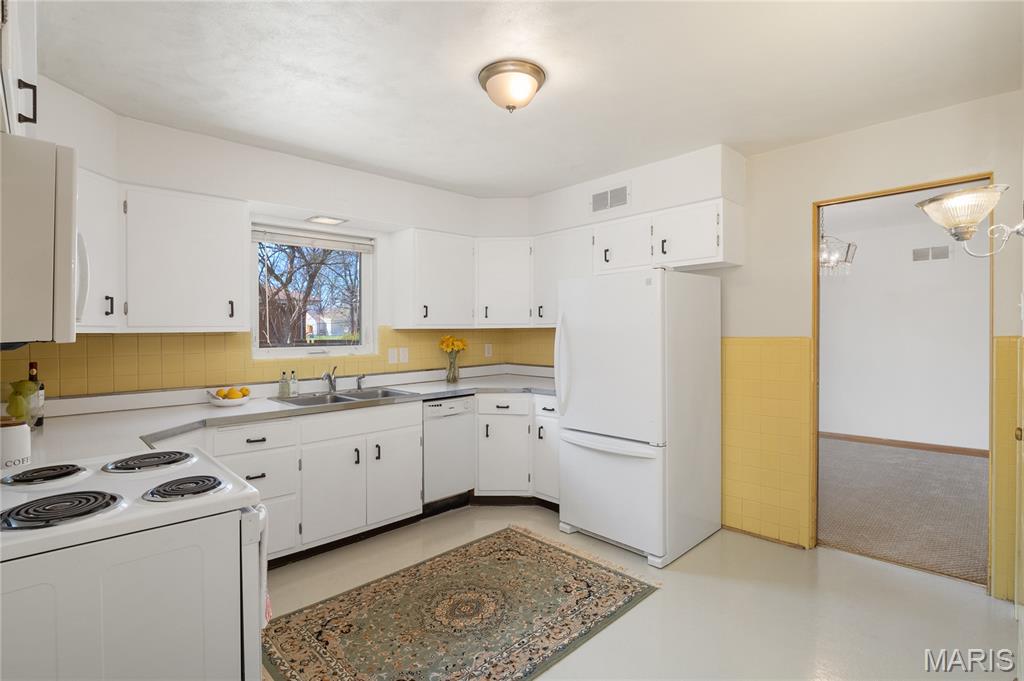 Locust Spring Sub Lts 39 To 61 Blk 2 - Residential Lease
