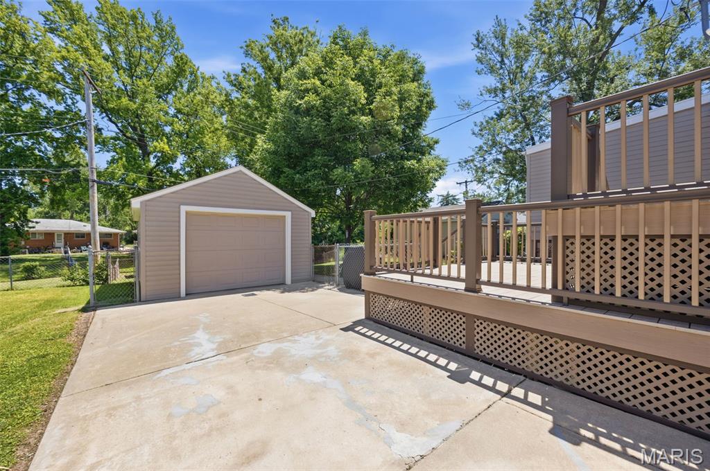 Buder Park Terrace - Residential