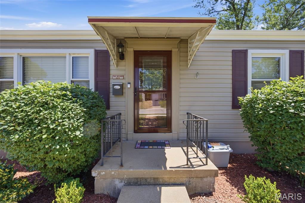 Buder Park Terrace - Residential