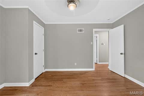 Tiny photo for 907 Edgar Road, Webster Groves, MO 63119 (MLS # 26051735)
