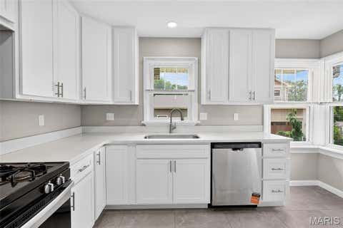 Tiny photo for 907 Edgar Road, Webster Groves, MO 63119 (MLS # 26051735)