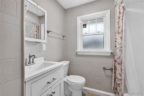 Tiny photo for 907 Edgar Road, Webster Groves, MO 63119 (MLS # 26051735)