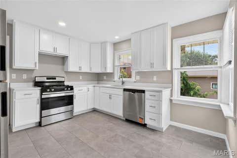 Tiny photo for 907 Edgar Road, Webster Groves, MO 63119 (MLS # 26051735)