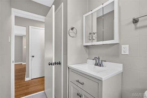 Tiny photo for 907 Edgar Road, Webster Groves, MO 63119 (MLS # 26051735)