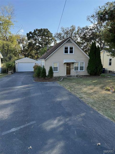 806 W Congress Street Pacific MO 63069