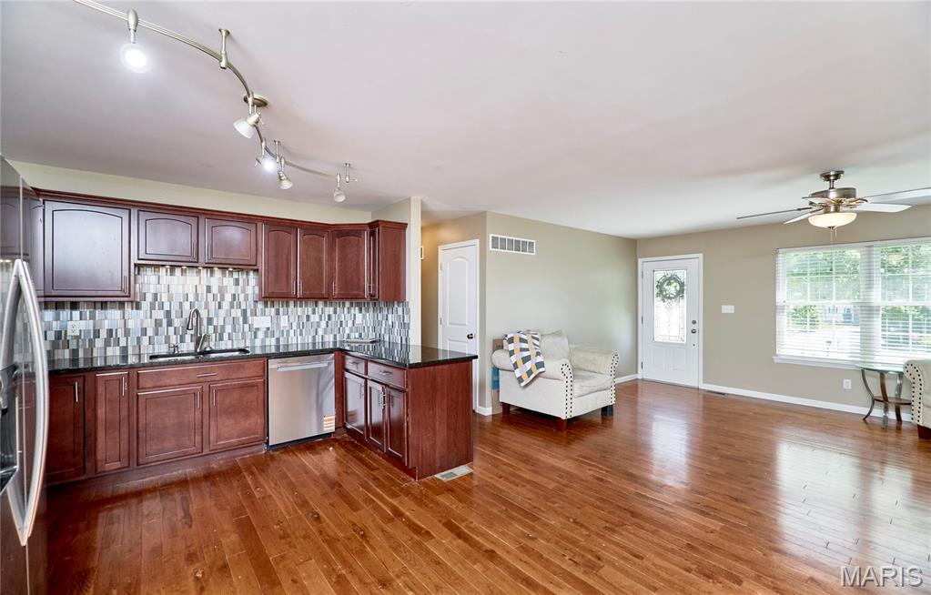 Spring Valley Way - Residential