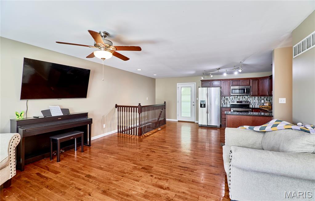 Spring Valley Way - Residential