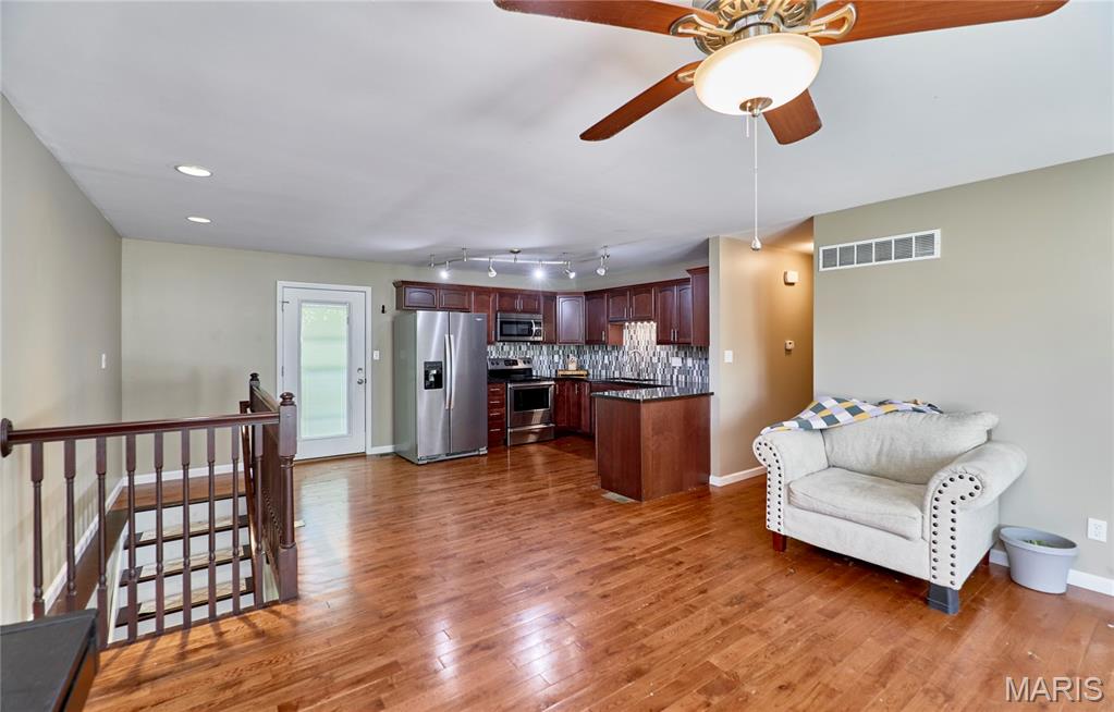 Spring Valley Way - Residential