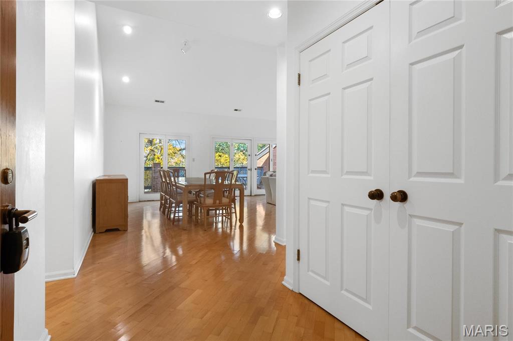 155 N Hanley Road 305