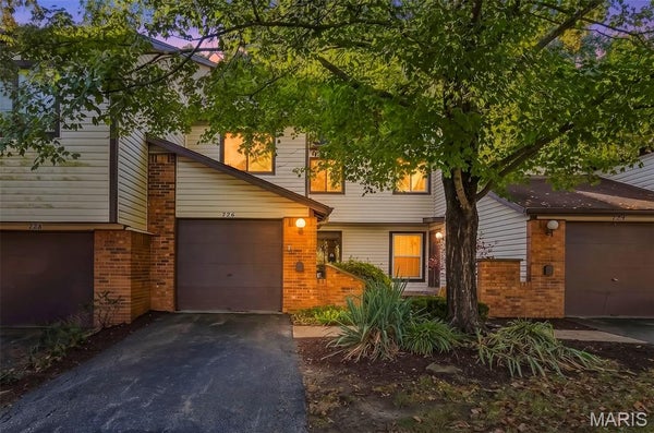 726 WINDY RIDGE DR, BALLWIN, MO 63021 - Image 8c0ee6c3b5dfd4bf6b6c4e6cf504f699/1373043827
