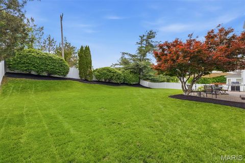 Tiny photo for 249 Woodcliffe Place Drive, Chesterfield, MO 63005 (MLS # 26025910)